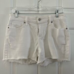 Vineyard Vines Women's White Denim Shorts